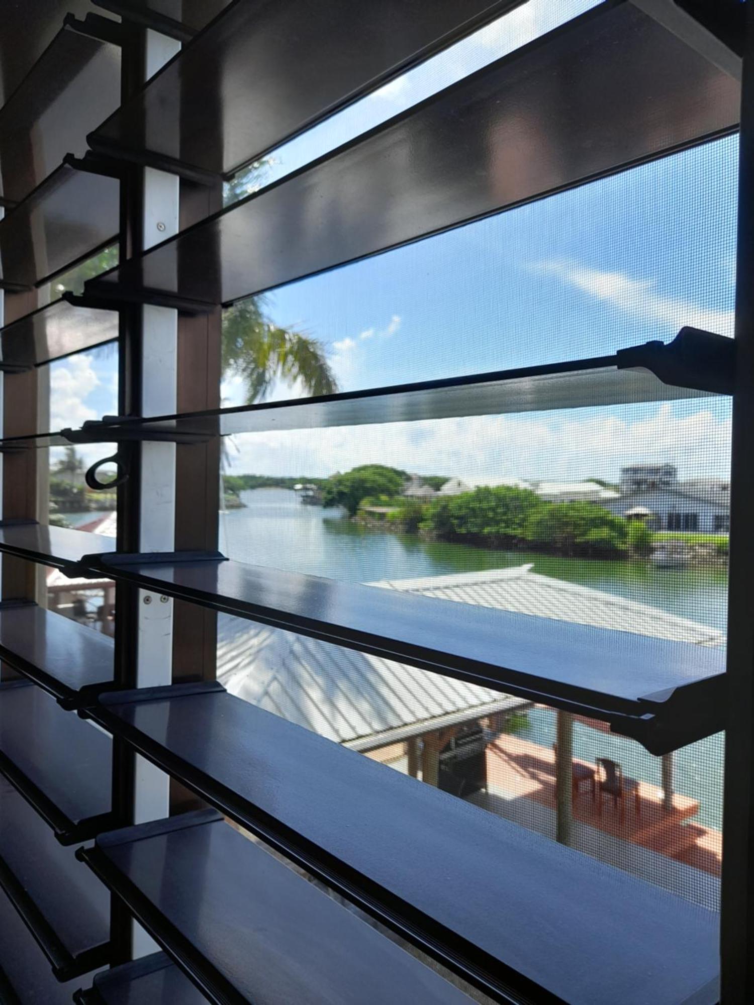 Waterfront Sunset Apartment نادي المظهر الخارجي الصورة