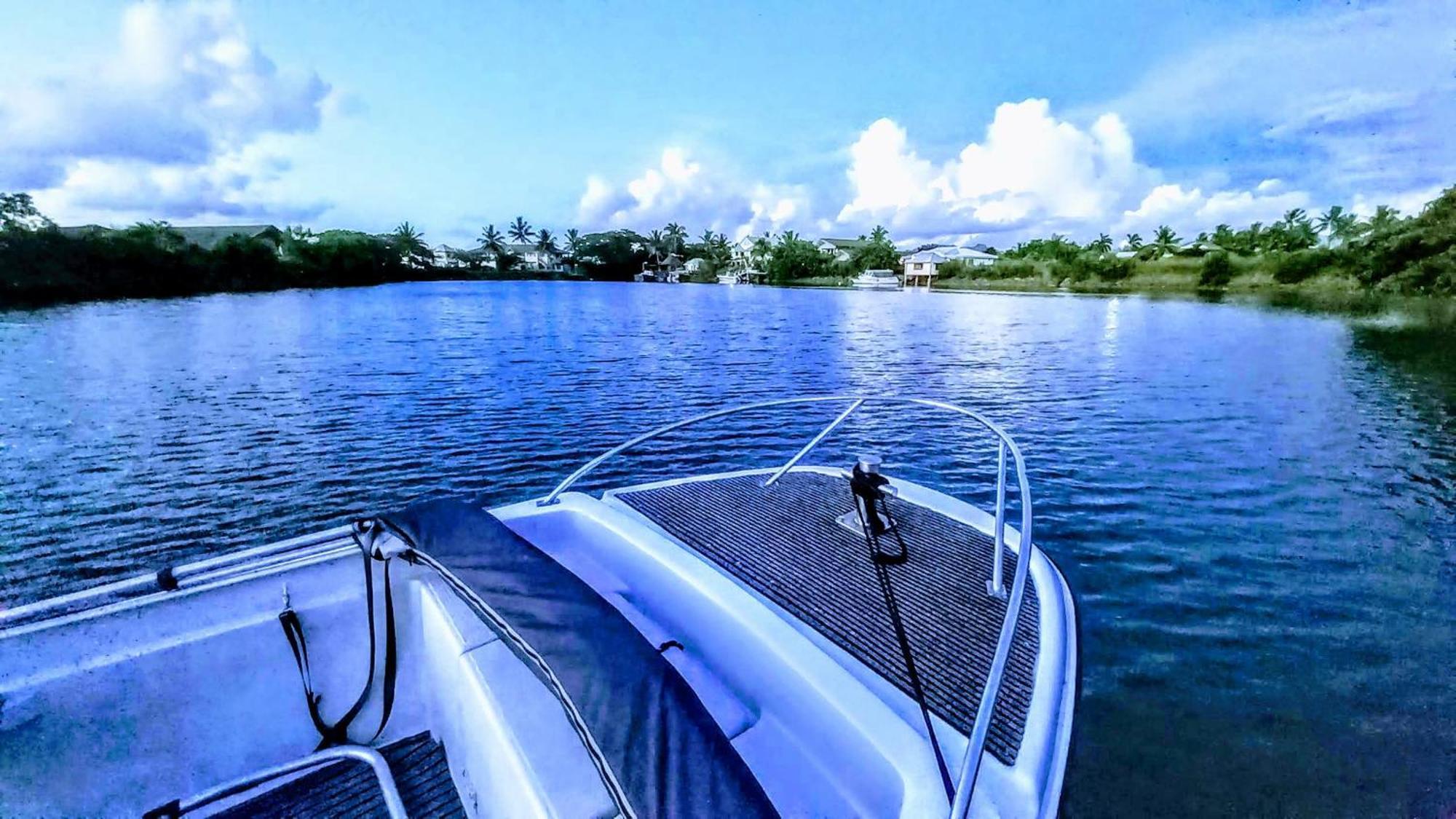 Waterfront Sunset Apartment نادي المظهر الخارجي الصورة